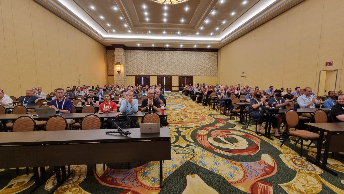 connor_mc_d's tweet photo. We had a tough few years not coming together at events but even so the APEX community gets stronger and stronger #Kscope22 https://t.co/kEsgq0ZbuB