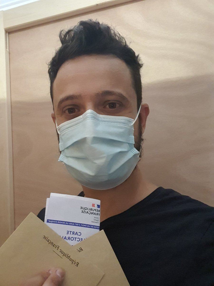 Voter c'est un droit et un devoir de citoyen ! 
C'est une chance que beaucoup de citoyens du monde n'ont pas !
 #Votez
Soyons acteur dans le choix de la politique des 5 ans à venir ! 
#legislatives2022
#JeVote 2 ème circo de la Loire 
<a href="/2022Elections/">Législatives 2024 🇫🇷</a>