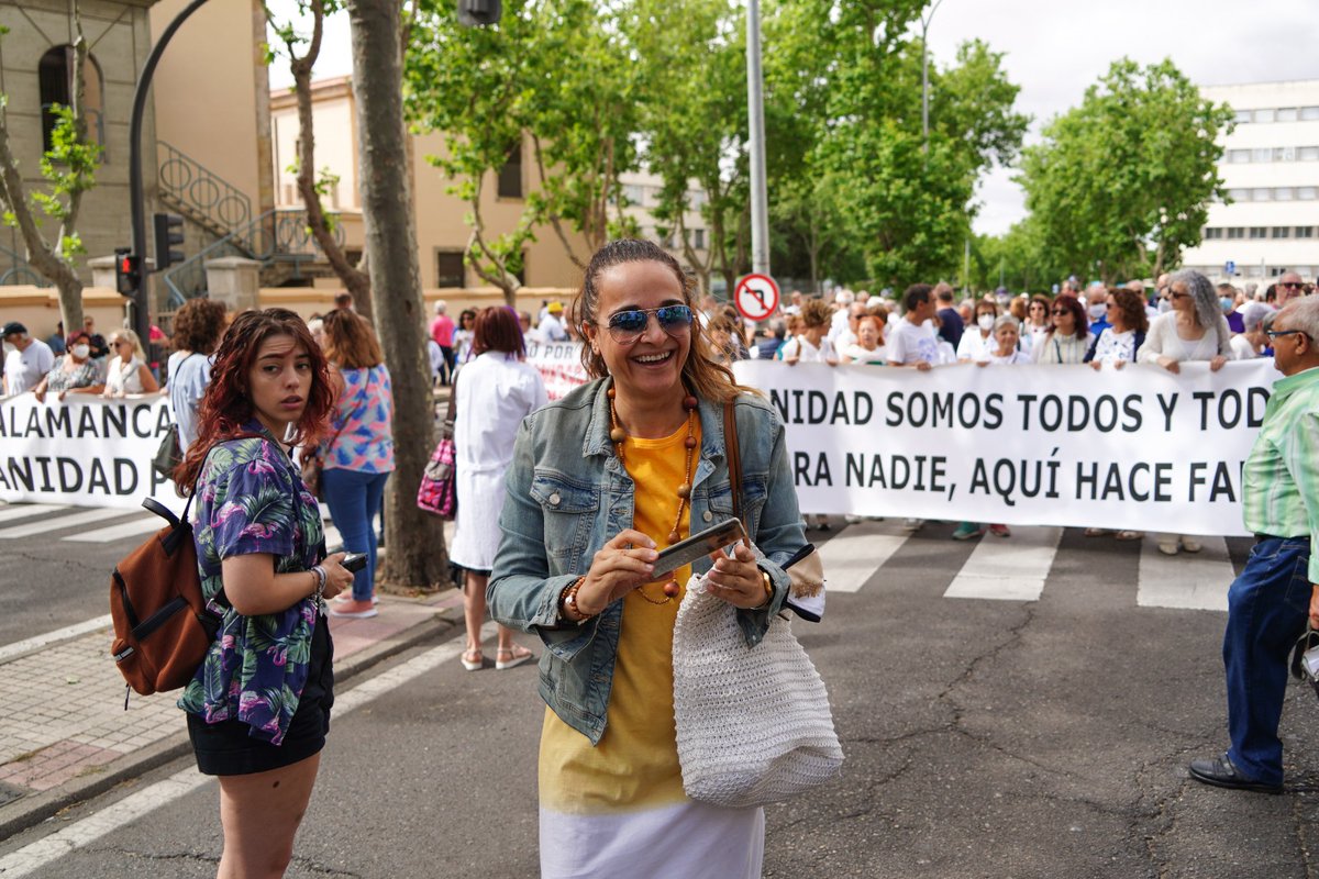 Domingo de Marea BLANCA en #Salamanca 
📷Manu Laya ( siempre... gracias)