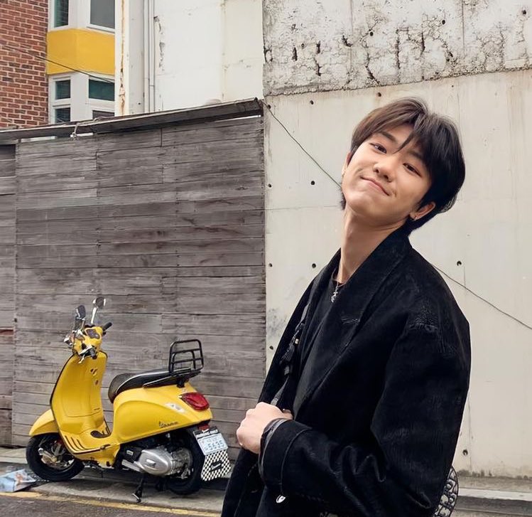 haofolders's tweet photo. hi everyone ☆〜（ゝ。∂）this is a new account dedicated to 
#SEVENTEEN 'S #THE8 #徐明浩 #서명호 !! please like  and rt to spread <3 https://t.co/uo8MX79zdO