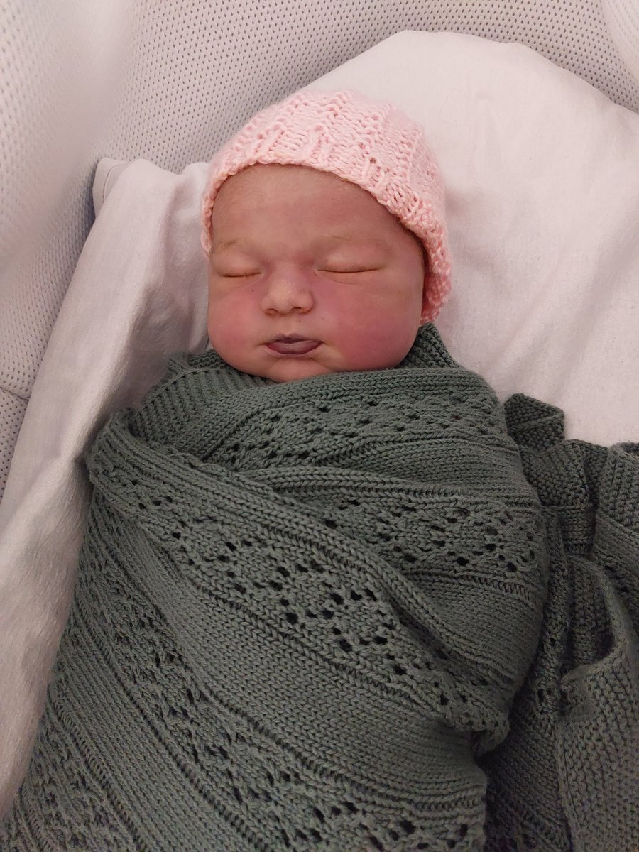 EmilyJBarley's tweet image. Beatrice Trudy Barley, my daughter, was born on 20th May 2022 at 9:38pm, weighing 8lbs 5oz. She had died a few hours earlier, during labour at Barnsley hospital.
Tomorrow is her funeral. I am in hell.
#babyloss #birthtrauma #maternity #stillbirth