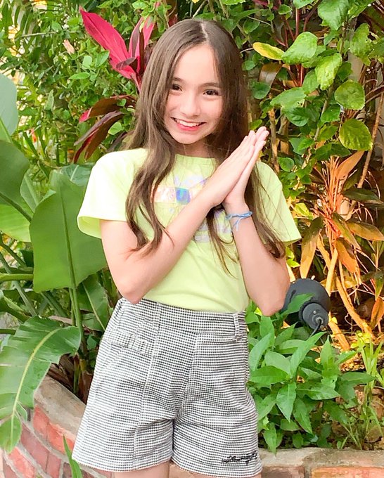 Twitterのコスプレ画像4