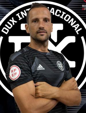GradaSiete (@gradasiete) on Twitter photo ⭐⚽ONCE IDEAL⚽⭐
Ya podéis votar en nuestro Instagram por el mejor lateral de los equipos madrileños de 1aRFEF.
👉 <a href="/BorjaGonzalez10/">Borja González</a> - <a href="/RMajadahonda/">CF Rayo Majadahonda 🤍⚡️💙</a>
👉 <a href="/PabloRamonP/">Pablo Ramon</a> - <a href="/lafabricacrm/">Cantera Real Madrid</a>
👉 <a href="/HERRERO20/">Alvar Herrero</a> - @DUXInterMadrid
instagram.com/stories/gradas… ⭐⚽ONCE IDEAL⚽⭐
Ya podéis votar en nuestro Instagram por el mejor lateral de los equipos madrileños de 1aRFEF.
👉 <a href="/BorjaGonzalez10/">Borja González</a> - <a href="/RMajadahonda/">CF Rayo Majadahonda 🤍⚡️💙</a>
👉 <a href="/PabloRamonP/">Pablo Ramon</a> - <a href="/lafabricacrm/">Cantera Real Madrid</a>
👉 <a href="/HERRERO20/">Alvar Herrero</a> - @DUXInterMadrid
instagram.com/stories/gradas…