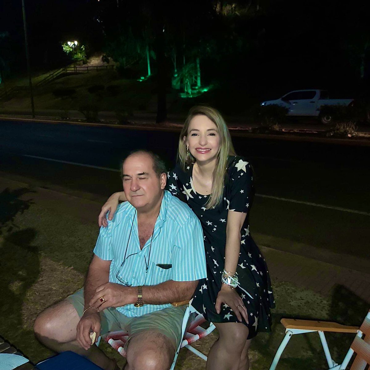 Mp_cuatro's tweet photo. @todonoticias Desde Italia 🇮🇹 Feliz día del Padre a Nino de Eldorado Misiones y Raul de Posadas Misiones. De parte de Mónica y Diego. 🇮🇹🇦🇷🥰 https://t.co/XgMvRCgSAO