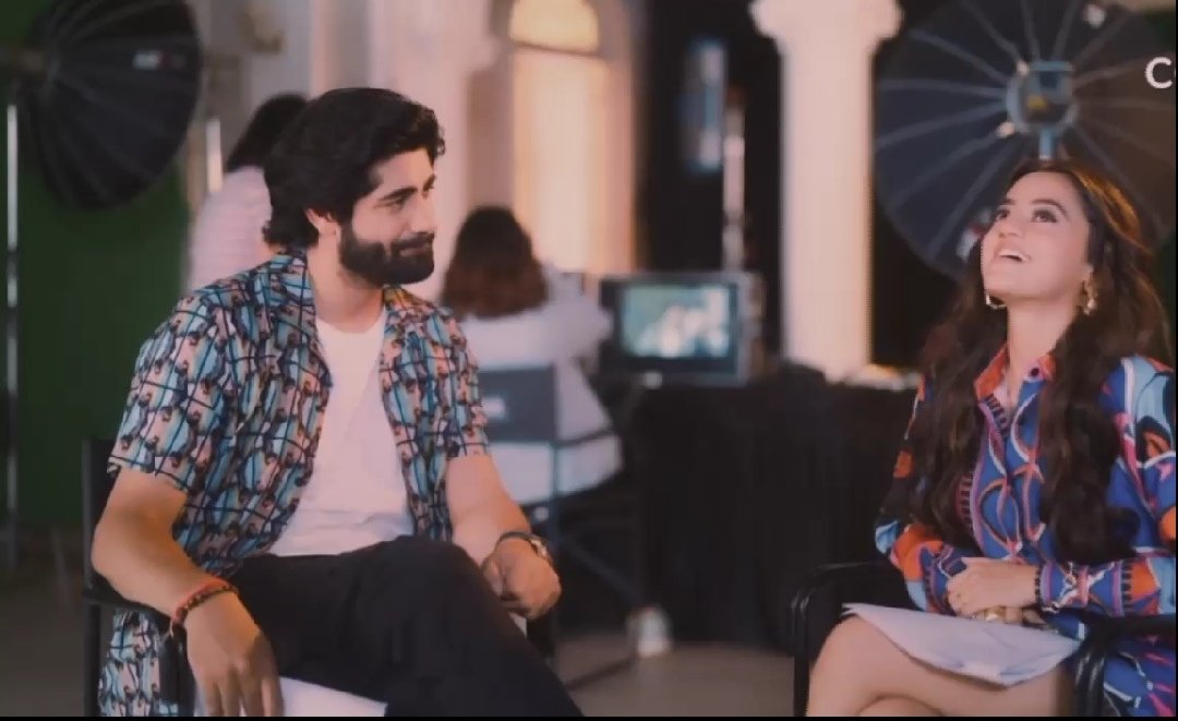 I love staring at you 💫♥️

#RraHel #RraHelians