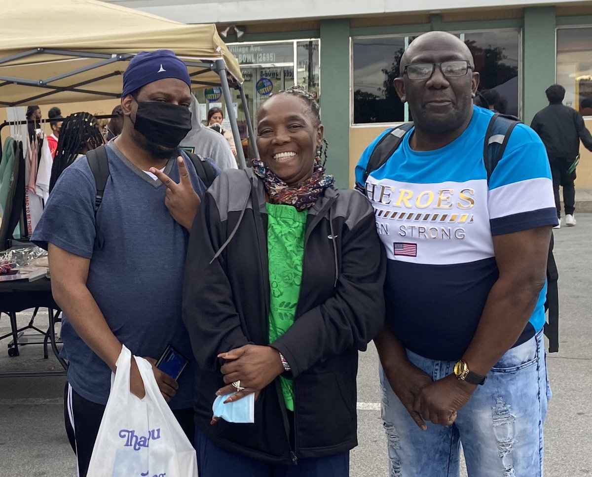 nychange's tweet photo. Happy #Juneteenth! Yesterday after volunteering at a community food pantry in Flatbush and volunteering in our community garden in Hempstead our amazing members celebrated in Elmont, LI for the 2nd annual Juneteenth Festival. #JoyIsPower https://t.co/DoXLQA7PAk