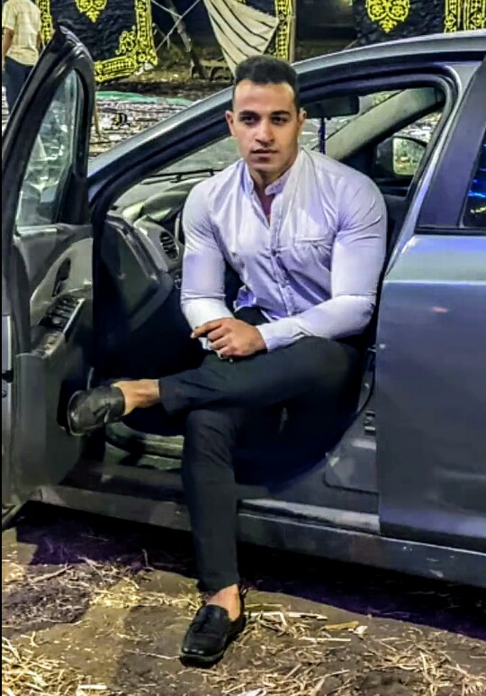 roma_eldafrawy's tweet photo. You may not be interested in that occasion and it also does not interest me in an exaggerated way, but it is just a reminder of my birthday ⏳ https://t.co/D6otSsGQXB