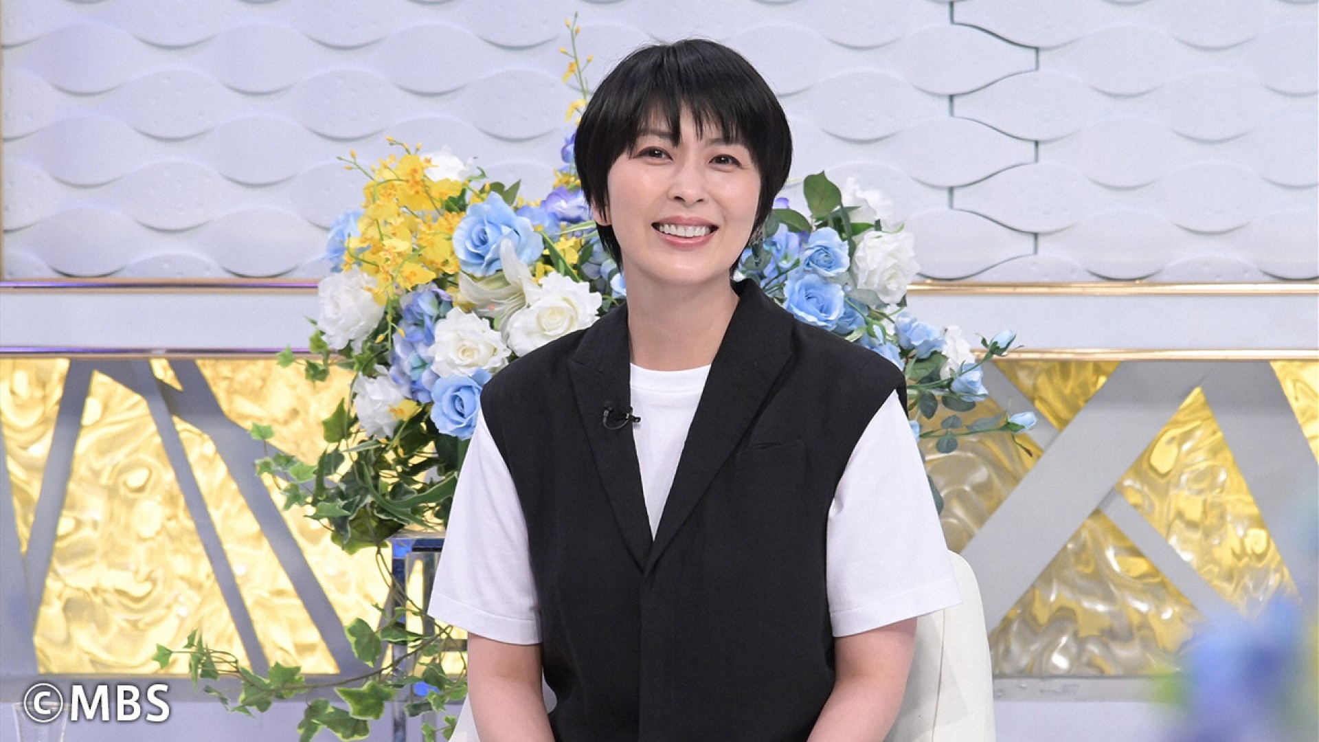 Tbs この後よる9時からは 日曜日の初耳学 松たか子が アナ雪 の舞台裏 ラブジェネ ｈｅｒｏ 語る Hatsumimigaku 松たか子が父への想いに 号泣 アカデミー賞の舞台裏に大泉洋も仰天 １９歳で紅白司会貴重映像 共演木村拓哉の愛車に乗っ