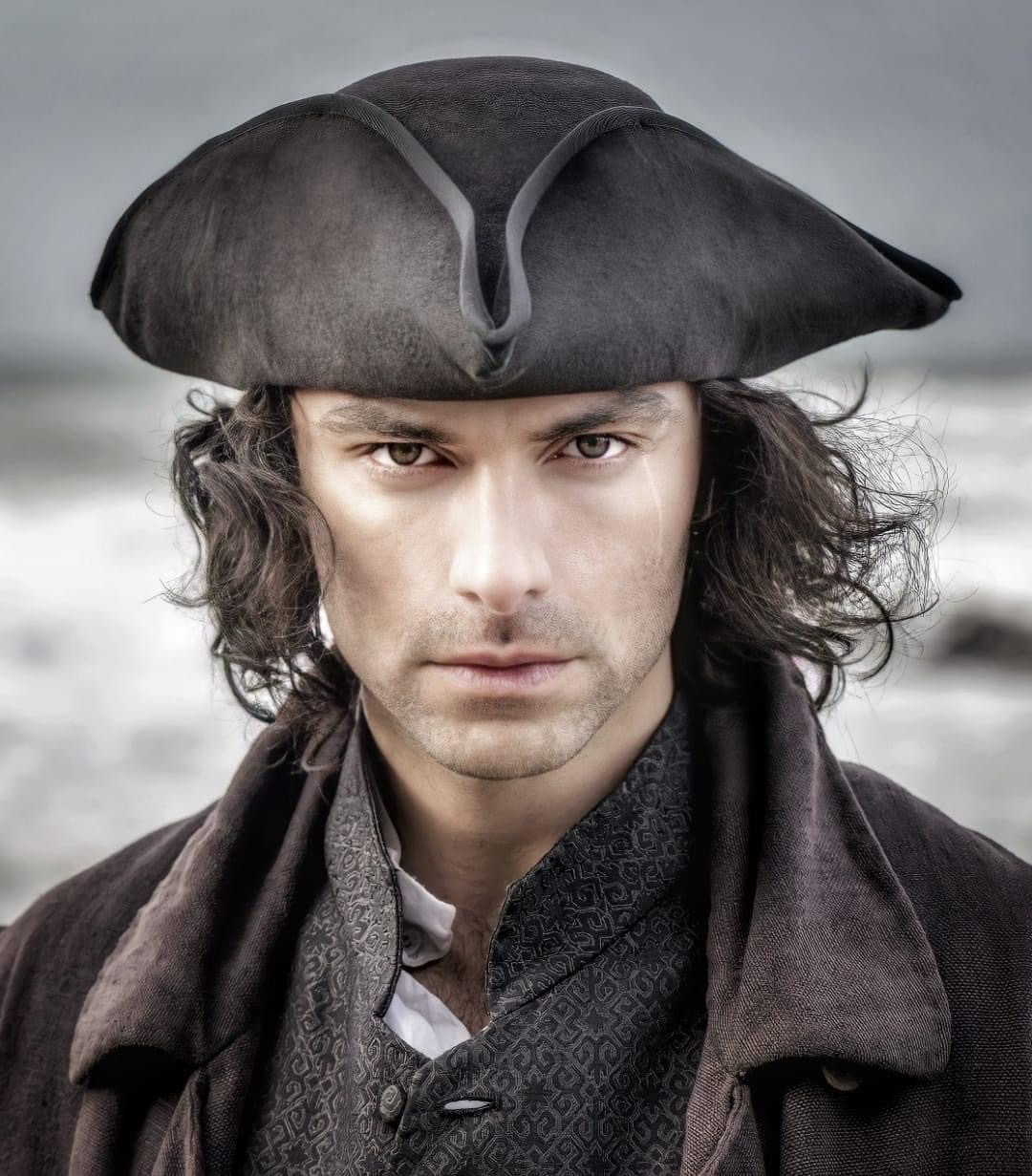  wishing our dear Aidan Turner a very happy birthday have a fantastic day      