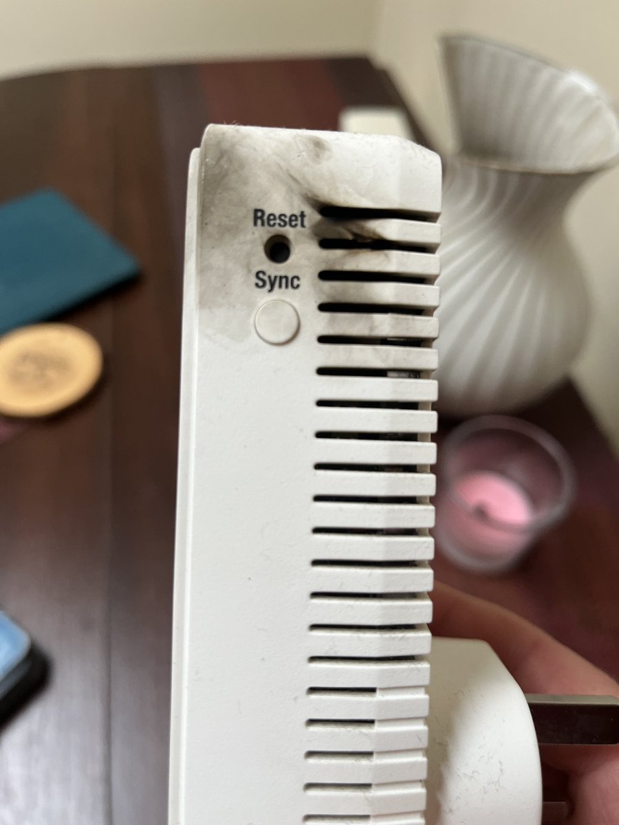 NatalieSheriff's tweet photo. @virginmedia our booster caught on fire on Friday. Fortunately we were at home when it happened. Who do I contact to report this? Thanks. https://t.co/WGsrSqCqgd