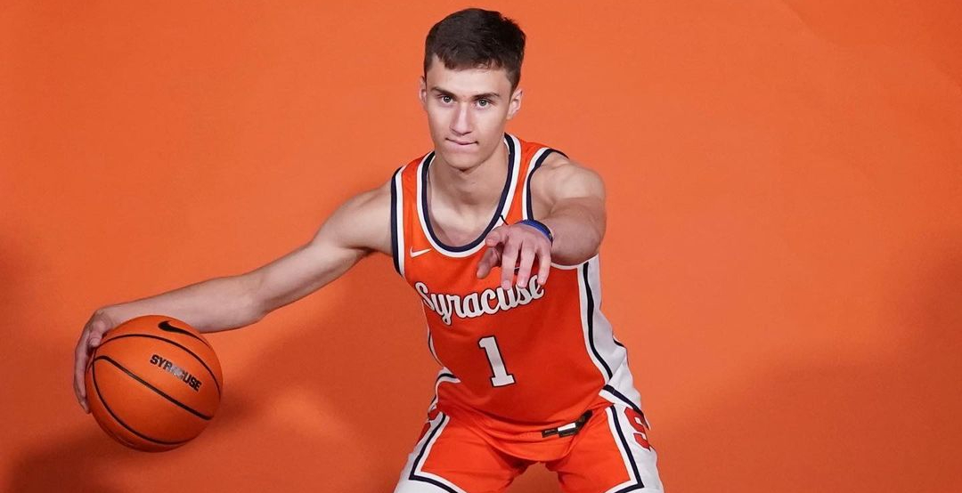 ICYMI: 2023 SG Reid Ducharme discusses Syracuse basketball official visit. https://t.co/fksygyn632 https://t.co/4XeTrEvHny