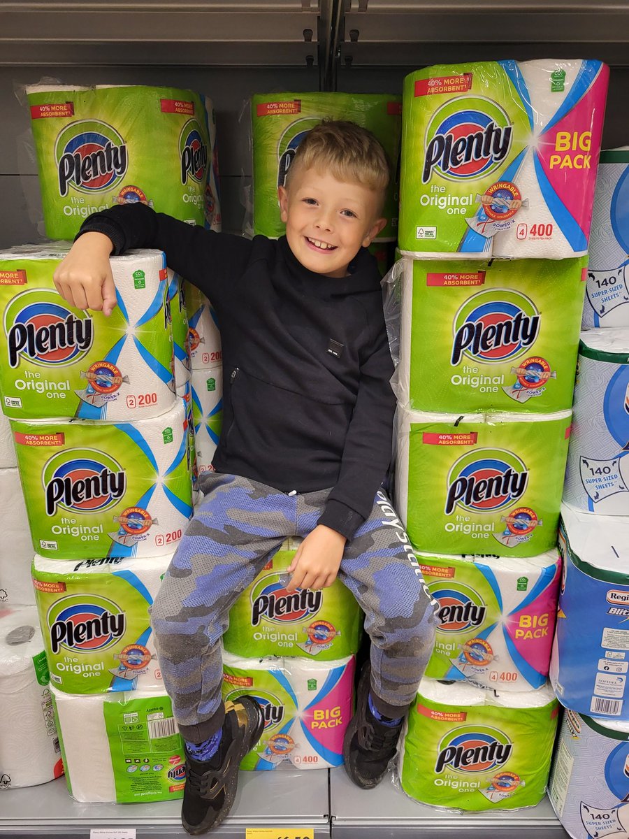 reflexclean's tweet image. RT @Nic_bodypainter: "The Throne of Plenty"...

🤣

He does this everytime we go shopping lol

@Plenty_UK