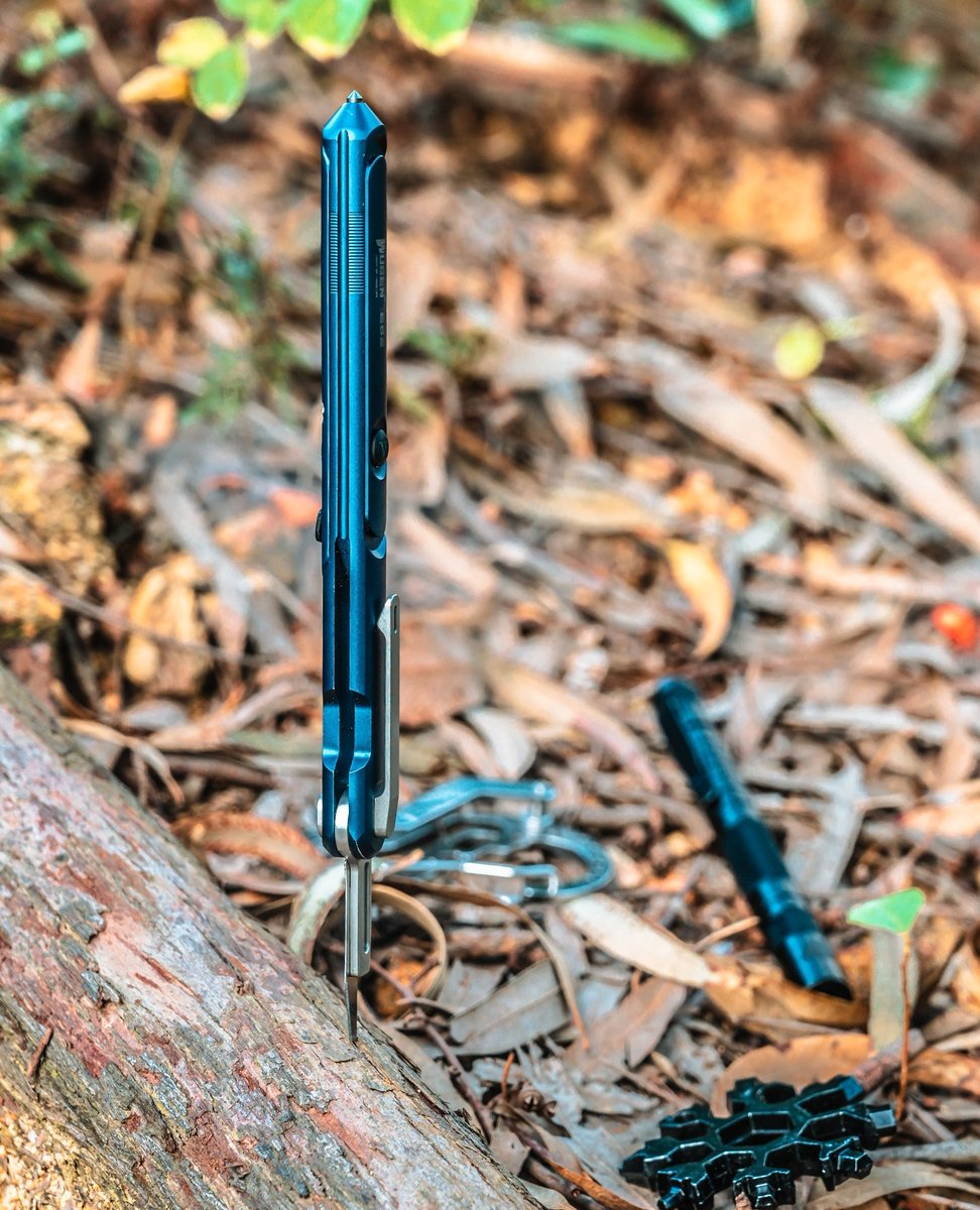 wubenlight's tweet photo. 💢Hurry up! It’s the last day of our Father's Day Sale!

#E62 is a waterproof, flashlight pen featuring a tungsten steel attack head.

🔥Spend $99 Get 15% OFF Free. Visit the sale: https://t.co/k6hkkwBmFK

#WUBEN #everydaycarry #knife #flashlight #edc  #selfdefense #tactical #pen https://t.co/tVwF5QnU3H