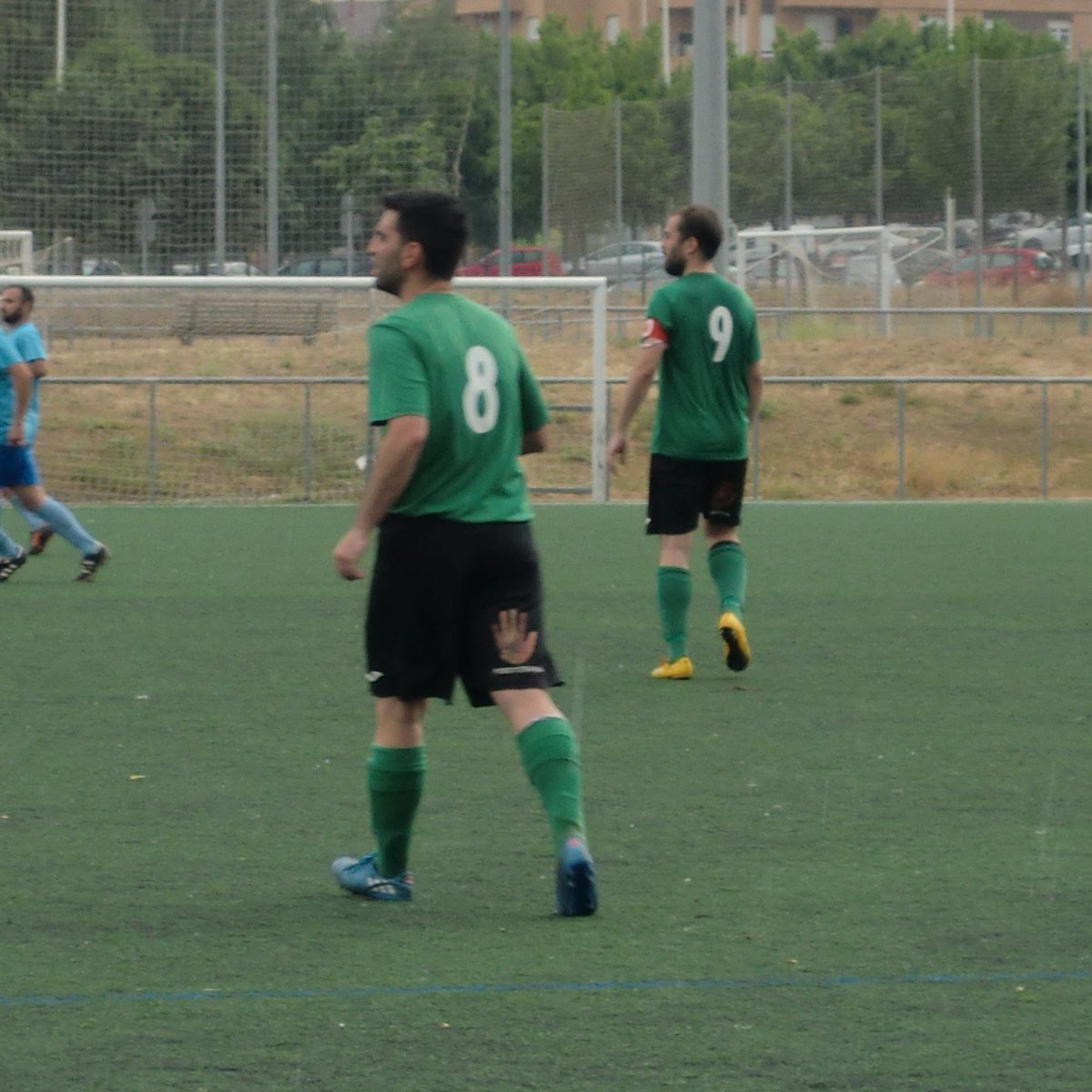cdboscoleon's tweet photo. 💚 𝗟𝗘𝗬𝗘𝗡𝗗𝗔𝗦 🖤
@JaviVoces 🤝 @marioavila92  
Nosoutras lliendas

#futbolbase #somosFutbol #gobosco #leonesp https://t.co/AuIXRwvxkp