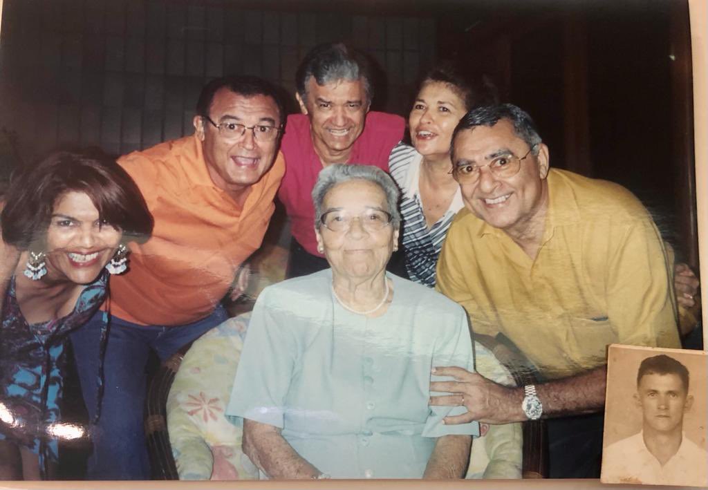 comtefernandes's tweet image. 