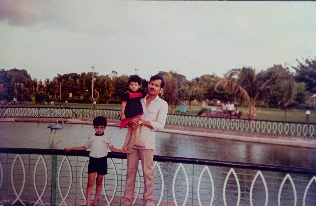 DeepLearnings's tweet image. HATS OFF to the amazing person who taught me how to ride a bike, helped me with my homework, scared away the monsters, and stood by me Forever. Thank you for instilling that confidence in me of &apos;becoming a better version of myself&apos; each day. Love u PAPA!
#HappyFathersDay2022