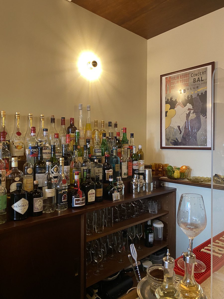 S_donky4444's tweet photo. 飲むために歩き続けて疲れるたびに飲んで休む不思議な日曜日だった🍺 https://t.co/RJTT11qe4q