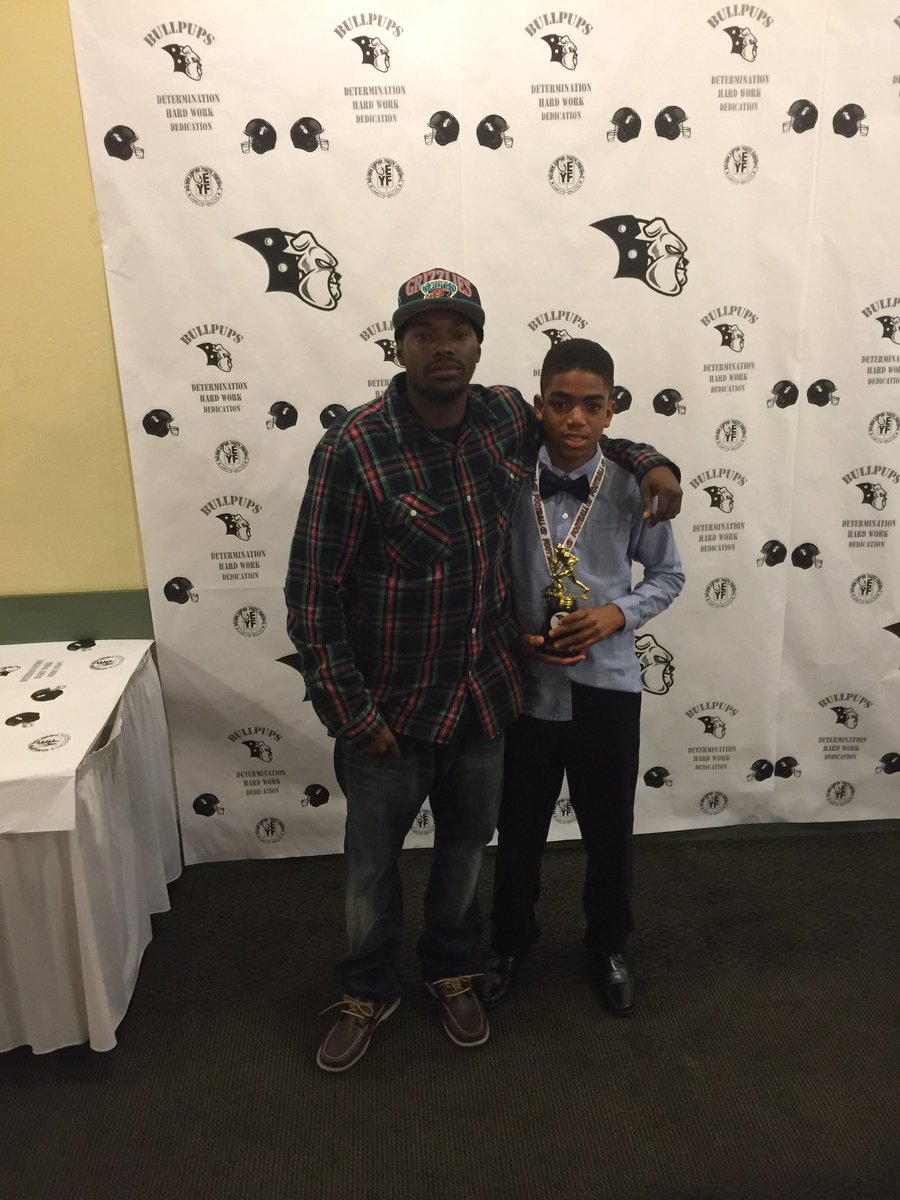 Bryan_1300's tweet photo. Man man man happy birthday 🎁🎈🎉🎊🎂 to my son,To me coming into your life at 5yrs old to present and now u you’re finally 18 🥹🥹🥹🥹🥹🥹🥹🥹🥹🥹🥹 you’ve become a young man and your growth is endless I love u boi enjoy ya day young gun!!!!!!!!!!! https://t.co/FKgF0h1U7d