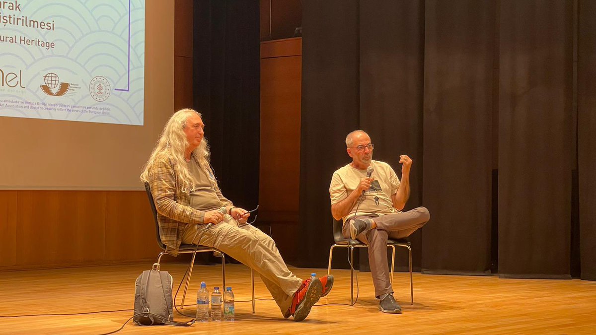 Buralı Belgeseller Ankara gösterimleri Ümit Kıvanç ve Ersan Ocak söyleşisi ile sona erdi. Teşekkürler Ankara!
<a href="/ABBaskanligi/">T.C. Dışişleri Bakanlığı Avrupa Birliği Başkanlığı</a> <a href="/TCKulturTurizm/">T.C. Kültür ve Turizm Bakanlığı</a> @cfcuturkey <a href="/SinemaGenelMd/">Sinema Genel Müdürlüğü</a>