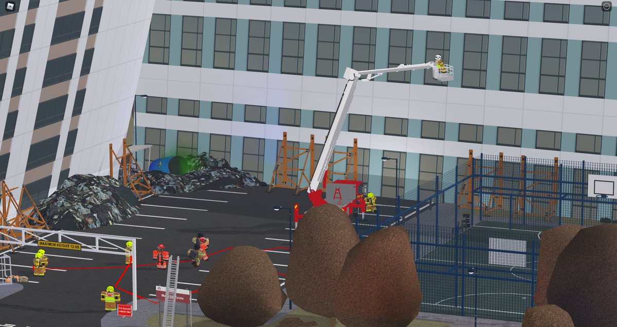 London Fire Brigade ROBLOX tweet media