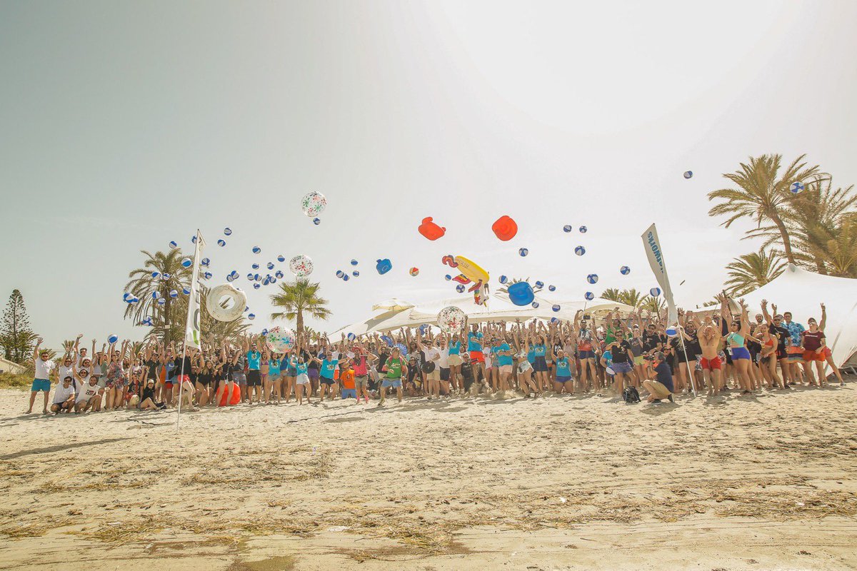 🔆Un SOB muy esperado que se acaba y, una vez más, ha sido ¡INCREÍBLE!🏝🔝

¡Solo podemos daros las GRACIAS, sin vosotros no sería posible! 
No nos queda duda de que sois #onthebeach “madafakas” aú aú aú!!!

Esperamos que lo hayáis disfrutado‼️
¡¡Nos vemos en #SOB23 !!😎🙌🏽