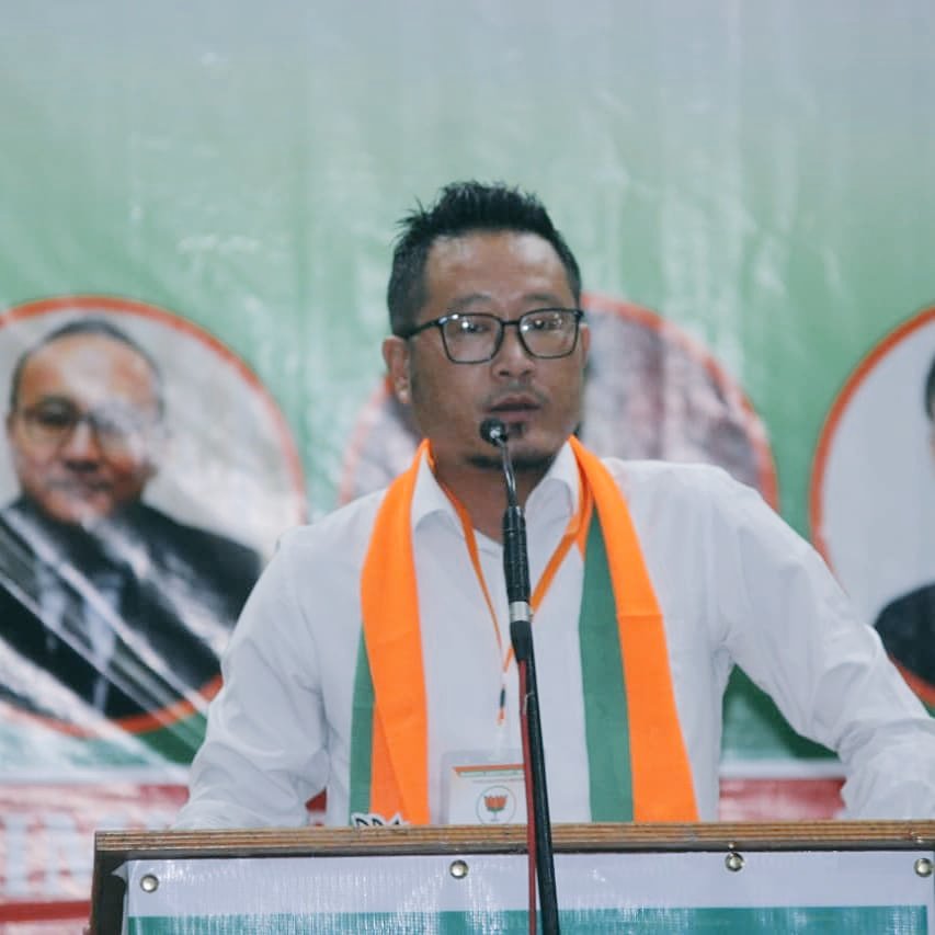 SubenthungK's tweet photo. Leading the 3rd session of BJP Nagaland State Executives Meeting held on 18/06/2022 at IMC Hall, Dimapur. https://t.co/xzTCixDJaT
