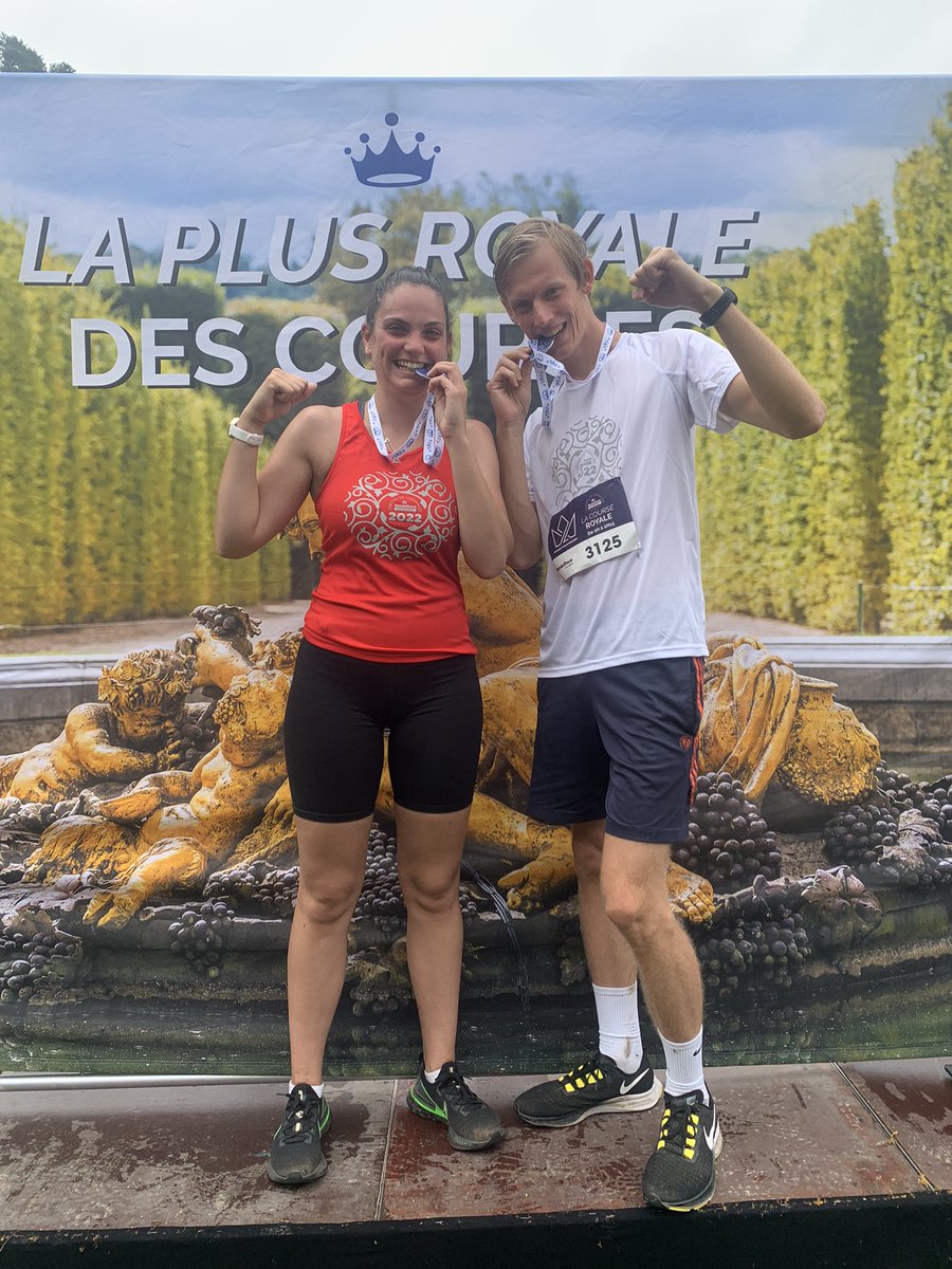 AurelieDgnd's tweet photo. Ca y est on l’a fait notre 15km ! 🥇
Trop fière de nos temps (surtout du mien haha : 1h26 alors que j’avais comme objectif 1h32) 💪🏼💪🏼
#NordictrackRunning #Versailles #CourseRoyale https://t.co/E0SAHX9uZ9