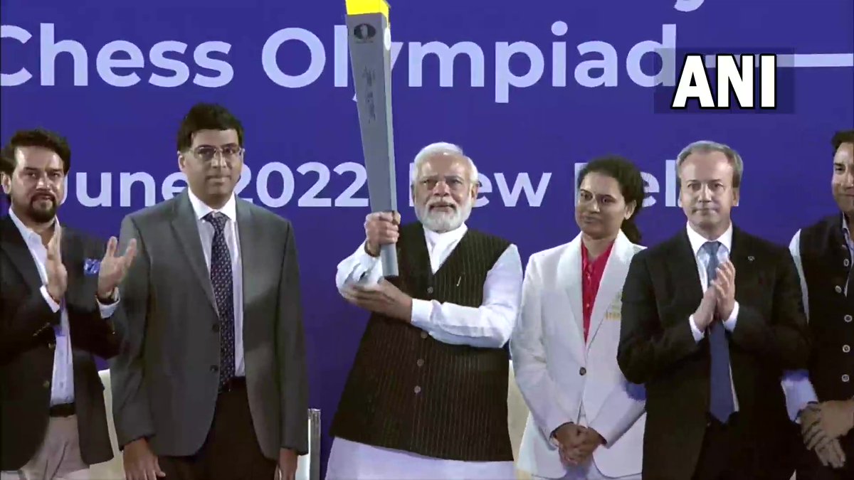 Prime Minister Narendra Modi launches the torch relay for the 44th Chess Olympia…