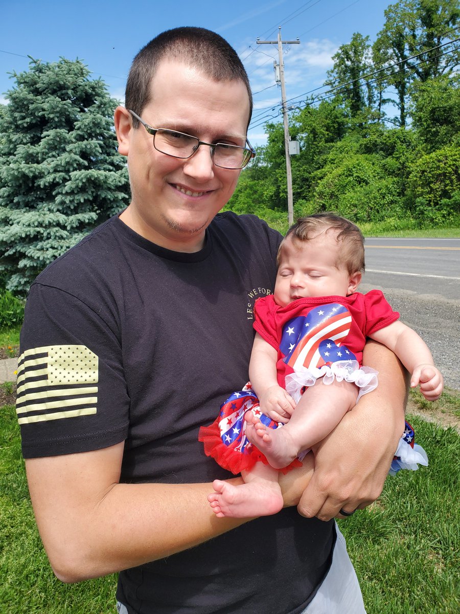 Justspazed's tweet photo. Happy Father's Day to all the other Dads out their https://t.co/I6oVCLIMnO