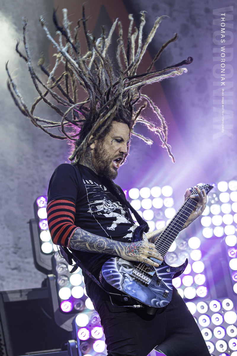 Happy Birthday Brian Welch.

Korn    