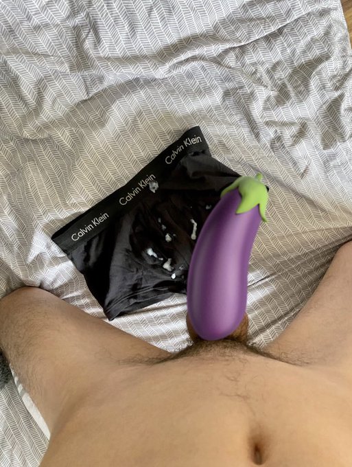 Watch Matixtom🔞 4️⃣0️⃣K's leaked NSFW photo on TwXstars