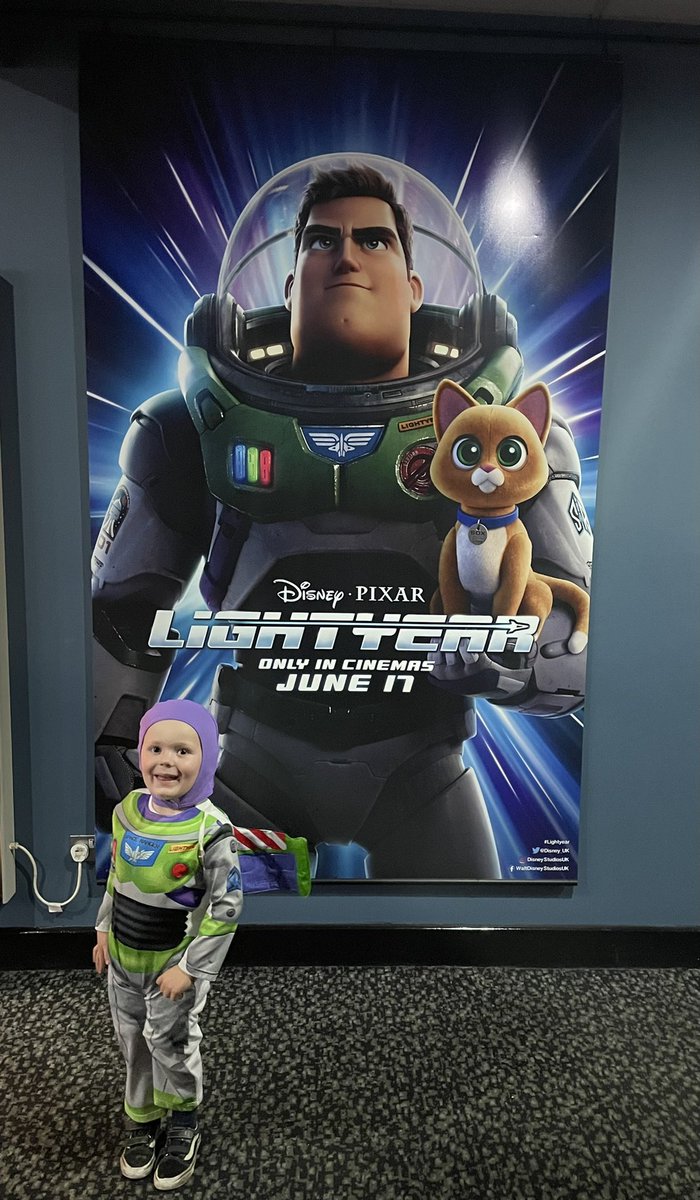 EmmaRoena's tweet photo. We just took William to the cinema for the first time to see the new Lightyear movie. We had to dress in style for the occasion. William loved it 🚀💫 #Lightyear https://t.co/HFdleNyZ98