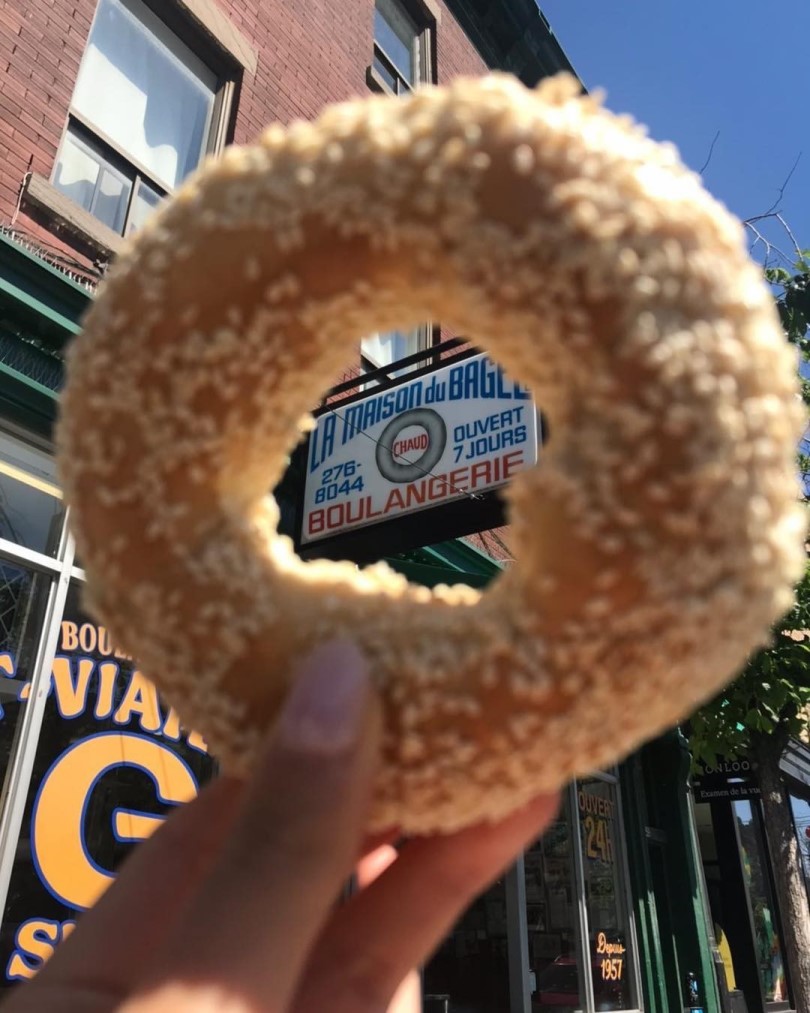 craigramsay53's tweet photo. SO ready for a few (or more...likely a LOT more) of these. Counting it down to #Haitienfoliemontréal and #Osheaga!
#festivalseason #Montréal #stviateurbagel #ArcadeFire #PaulBeaubrun #DJWindows98 #RégineChassagne #osheagafestivalmusiqueetarts https://t.co/Vu2N8e56UE