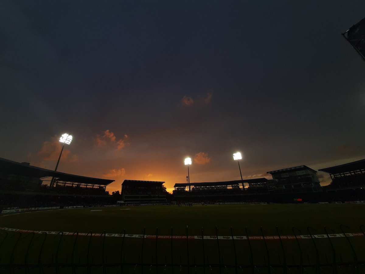 Nusree_mhd's tweet photo. Night sky of RPICS
@ICC @ESPNcricinfo @Cricketracker
#SLvsAUS #RPICS #lka https://t.co/zdSNsaY6w7