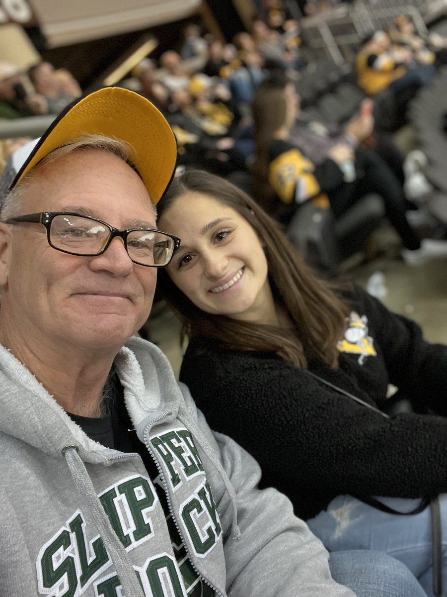 srivet7's tweet photo. Happy Father’s Day to the best dad one could ask for! Very lucky to have you, I love you! ❤️ @DRRivet_Works https://t.co/2vHahbnDmg
