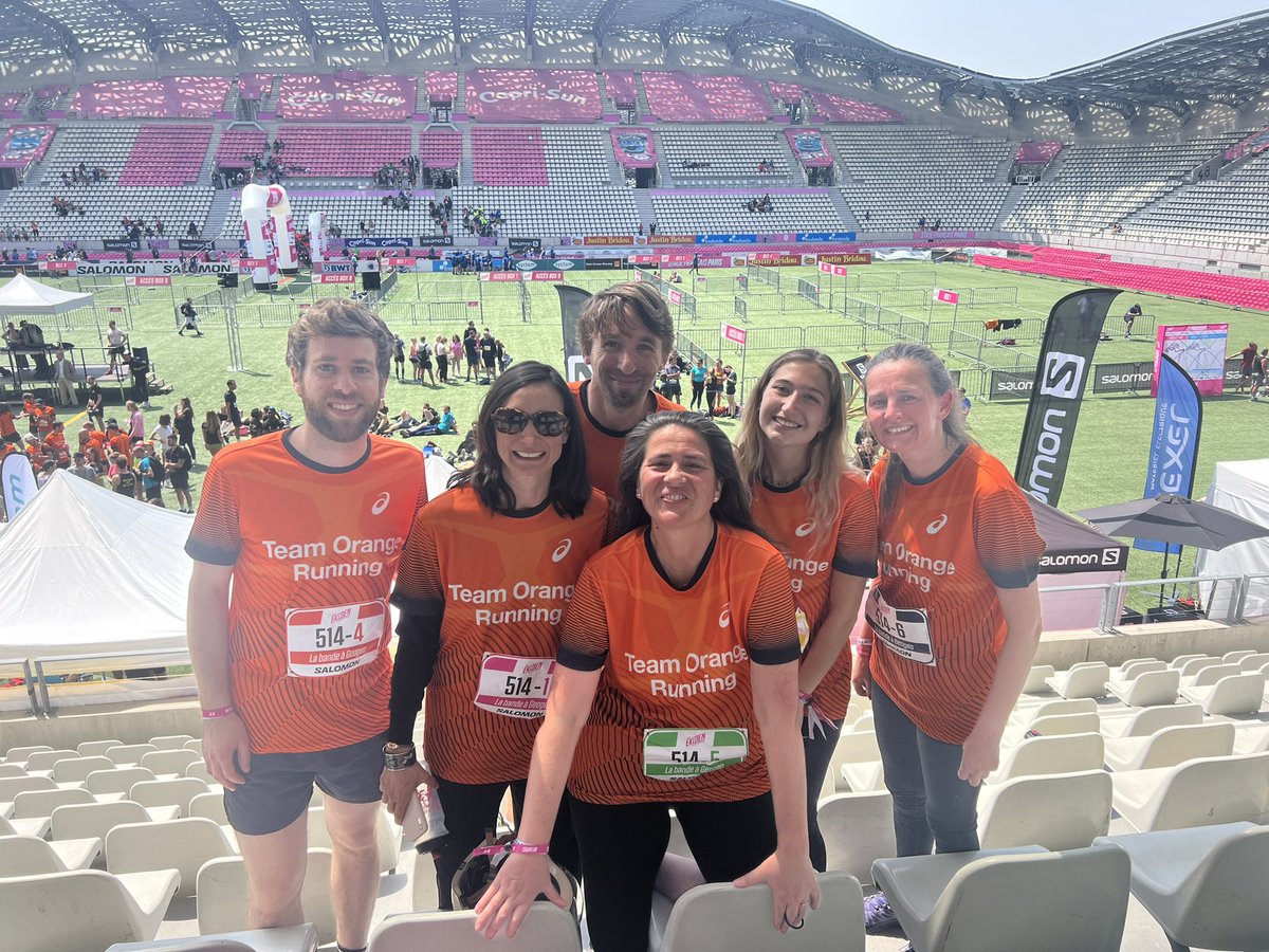 Super moment merci @EkidenSfp @orange #TeamOrangeRunning #proudtobeOrange @alexisberger_J @sophie2705 @RSavajol @Co_Mce @FannyDidier