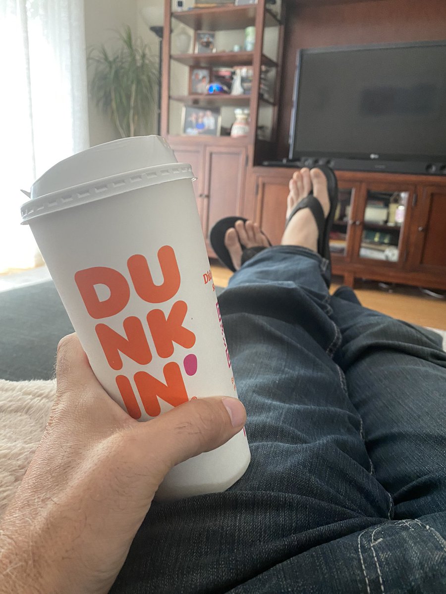 #FathersDay runs on <a href="/dunkindonuts/">Dunkin'</a>!
#HappyFathersDay 
#AmericaRunsOnDunkin