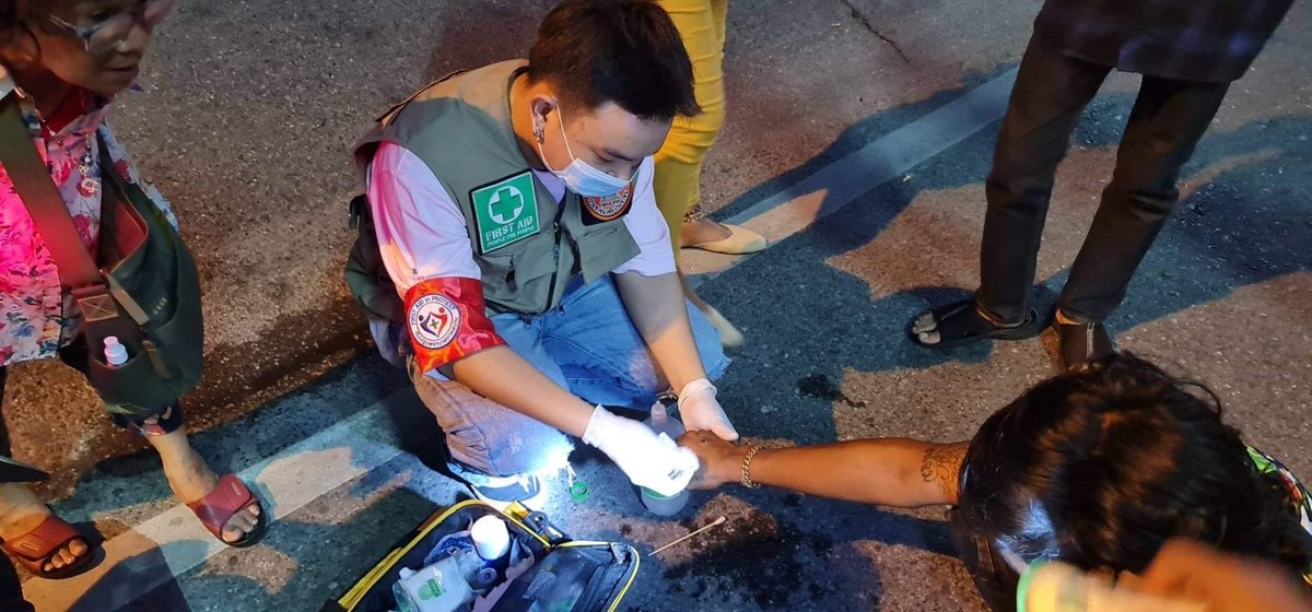 FIRST AID in PROTEST Organization tweet media