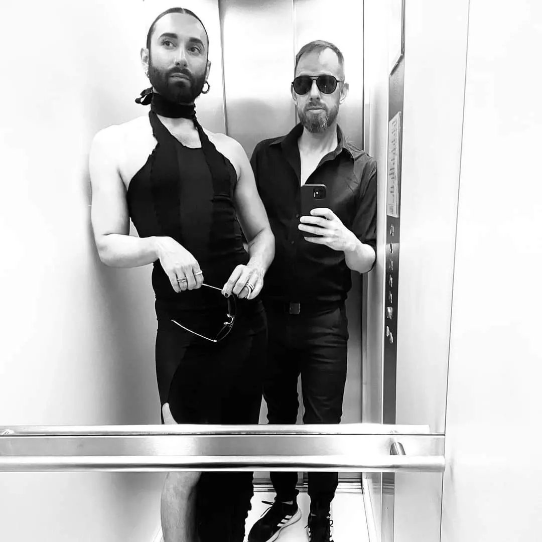 ConchitasWG's tweet photo. #Repost @ConchitaWurst 

Gracias 😍
It was soooo nice 

Jewelry @schmiedebosslaujewellery 
Blue dress @christina_seewald 😍

#conchita #conchitawurst #tomneuwirth #artist #singer #fashion #celebrity #esc #live #ig_world #ig_austria #ig_germany #WURST #truthovermagnitude https://t.co/LbOwaQURmX
