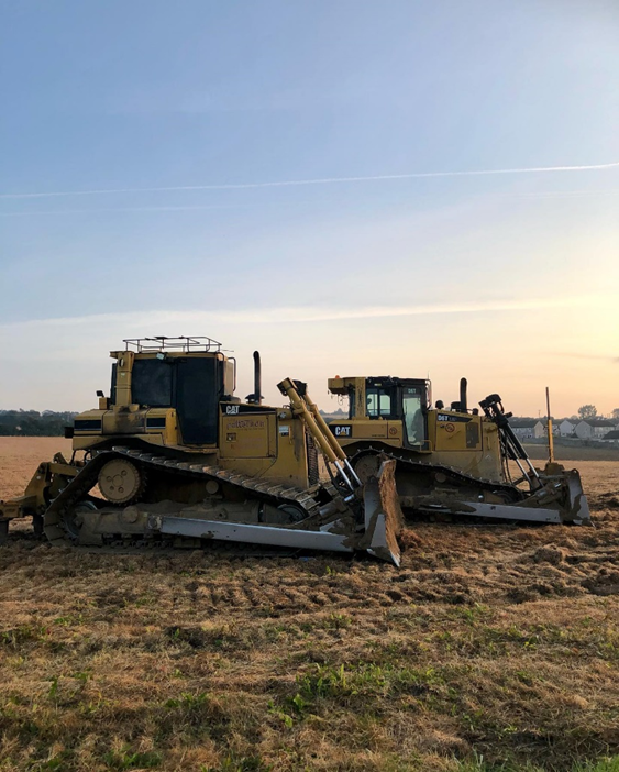 FinningNews's tweet photo. What’s better than one dozer? Two dozers of course!
Check out this pair from @mostlydiggers. We would love to work on a site like this!
Remember to share your pictures with us using #FeaturedByFinning to get a chance to be on our page.
#LetsDoTheWork #Dozers https://t.co/BjJTxREQZC