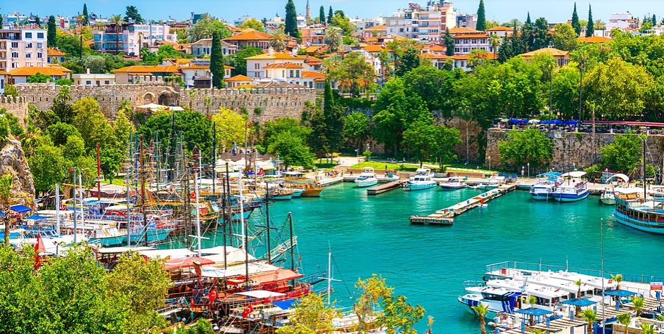 interna95050805's tweet photo. 🚨New Destination Alert 🚨 RJ is now flying to Antalya 5 flights a week this summer and experience all the beauty, authenticity, and adventure #RJ #new #route #antalya #Jordan #bookwithus #callusnow https://t.co/QBzv281Kf3