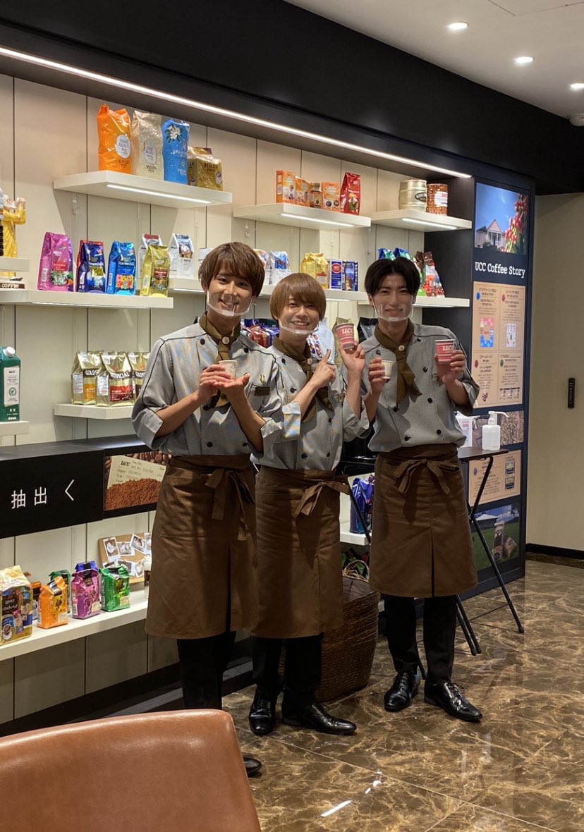 mocha1632's tweet photo. #UCCコーヒーアカデミー さんの
コーヒーとパンのおいしい出会い第13弾
あんバター！！
参加してきました😆
#ひのようこ さんセレクトのパンはどれも美味しくコーヒーも美味☺️☕️
ミディアムローストは何とでも相性◎
温度により味わいが変わる不思議なコーヒーに魅了されました😊
#キャンディーボーイ https://t.co/A7s0VOFKXp