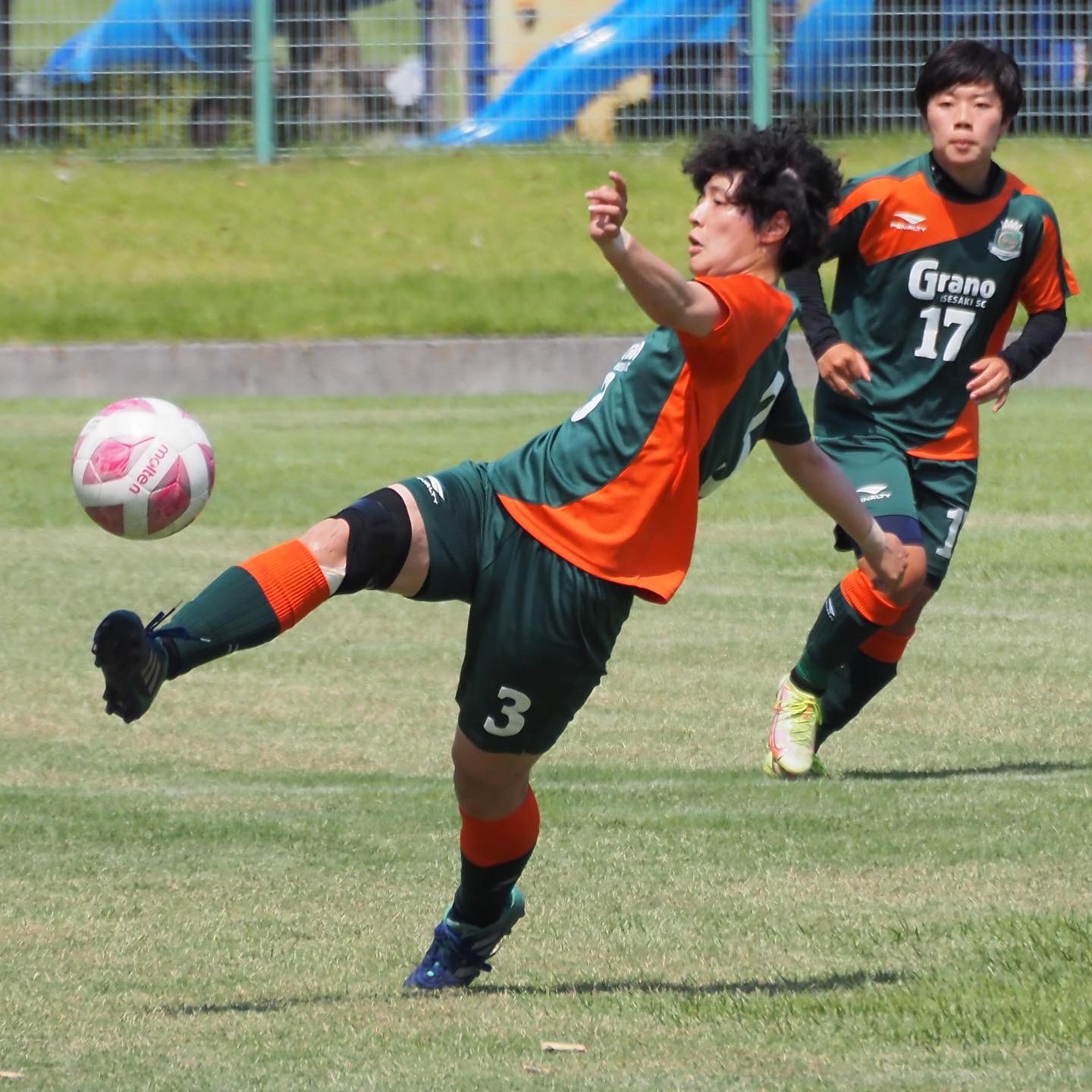 Two Pumps Al Twitter Grano伊勢崎scのレジェンド須永愛海選手 彼女が群馬のクラブチームにいることが地元のサッカー少年少女にとって どれだけ貴重なことなのか Grano伊勢崎sc 女子サッカー T Co Tumb0tuwpi Twitter Two Pumps Al Twitter Grano伊勢崎scのレジェンド須永愛海選手 彼女が群馬のクラブチームにいることが地元のサッカー少年少女にとって どれだけ貴重なことなのか Grano伊勢崎sc 女子サッカー T Co Tumb0tuwpi Twitter
