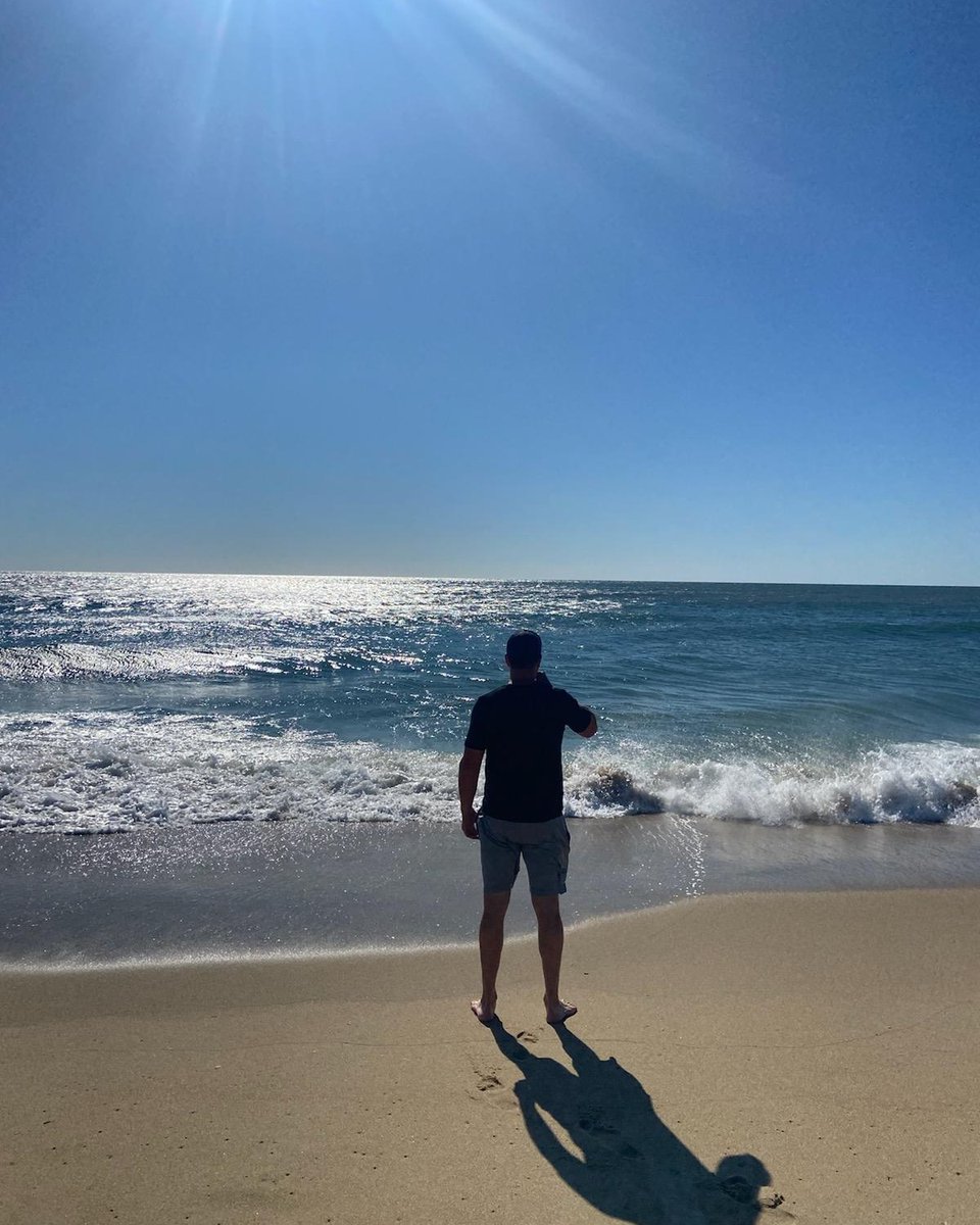 Morning coffee on the beach 👍 #beach #ocean #coffee #sun #waves #beautiful