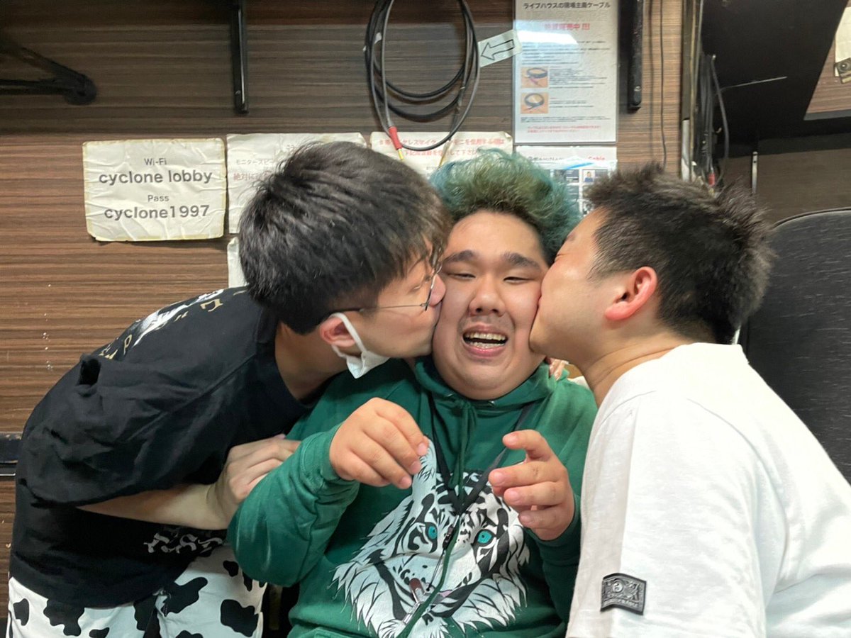 KINGTOYPOO's tweet photo. 取り急ぎ！

きんといちゃん、活休前ライブありがとうございましたー！！🐩 https://t.co/0Q5u5Xbqal