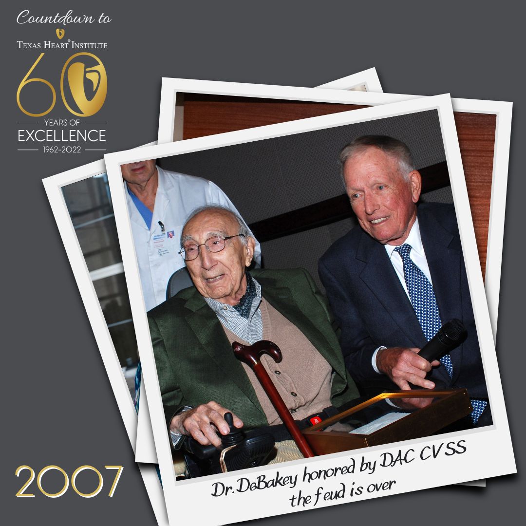 Texas_Heart's tweet photo. 4️⃣5️⃣ Days to 60 Years: #In2007 Dr. Michael E DeBakey was honored with a lifetime achievement award at a meeting of the Denton A Cooley Cardiovascular Surgical Society. Read more: https://t.co/xzSfmiwki3
#TexasHeartInstitute #TexasHeartMedicalGroup #DentonACooley #MichaelEDeBakey https://t.co/9s24Kmwq6e