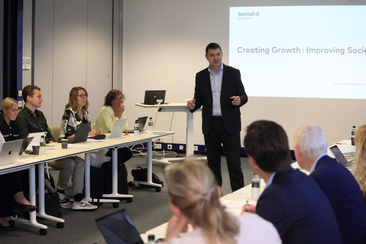 tecnalia's tweet photo. 🤝It has been a pleasure to host the biannual meeting of #EUROTECH members in TECNALIA; the #ThinTank of Presidents and CEOs of the top ten #TechnologyCenters in #Europe
🔸 Whe have had the great participation of @arantxa_tapia and @HernaezLavina
#CreatingGrowth https://t.co/cQvscLLuF5