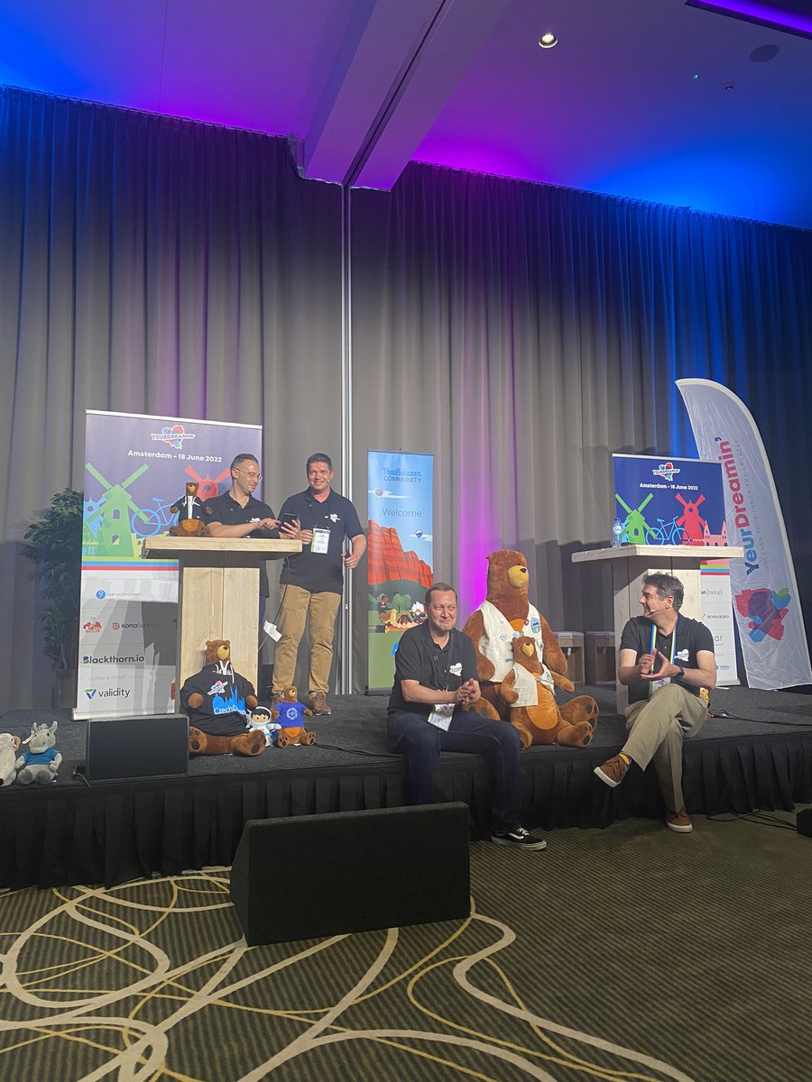 thank you <a href="/Syranu/">Kevin B Jackson</a> <a href="/AndreKampen/">Andre van Kampen</a> <a href="/jan_vdv/">Jan Vandevelde</a> for an amazing <a href="/YeurDreamin/">YeurDreamin'</a> event!!!! can’t wait to do it again next year!