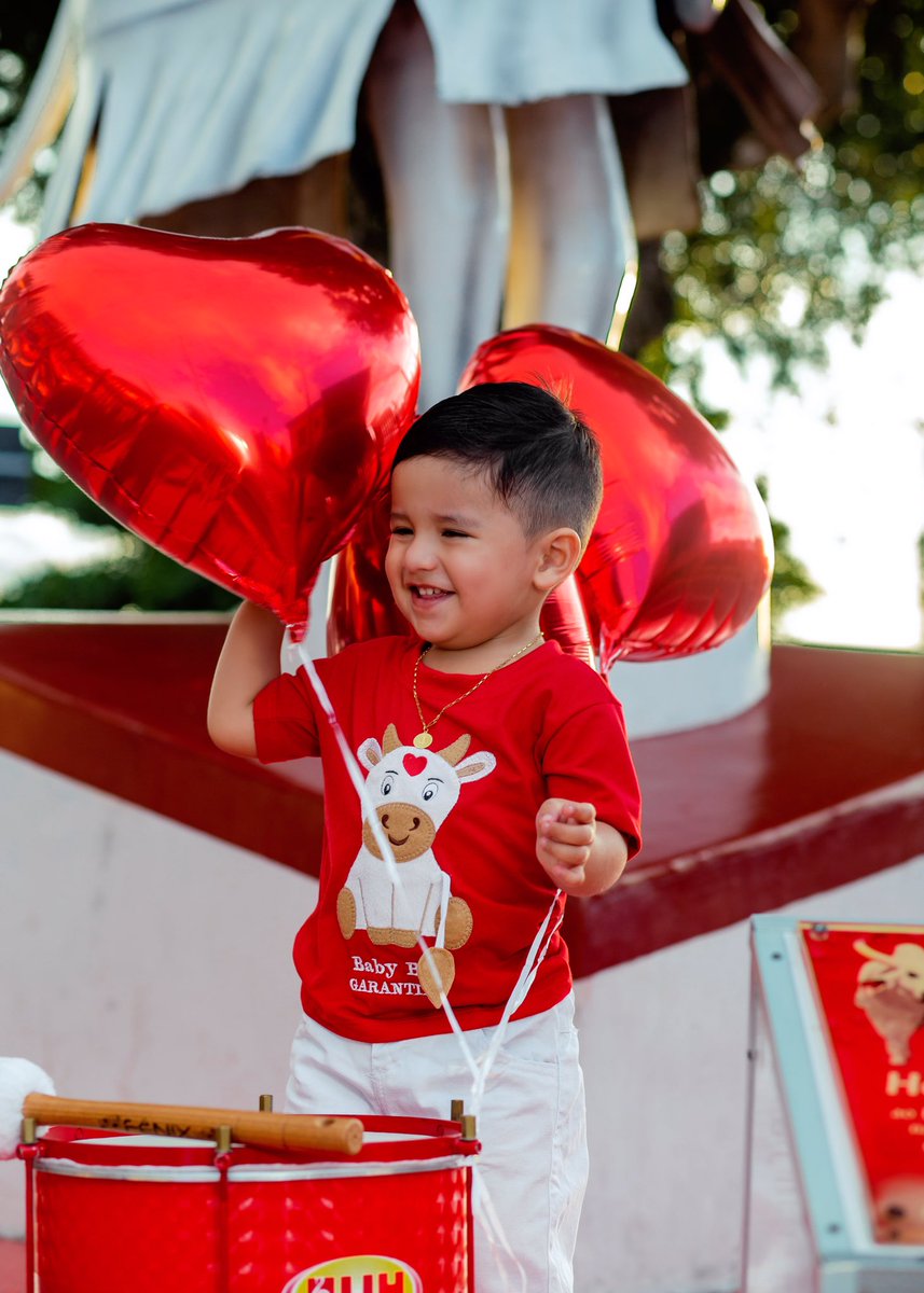 ibatista__'s tweet photo. “E canto esta toada como a mais bela inspiração de amor
Ao boi que um dia na alegria da infância me apaixonou.” ❤️ @garantido https://t.co/yt74JmNXDK