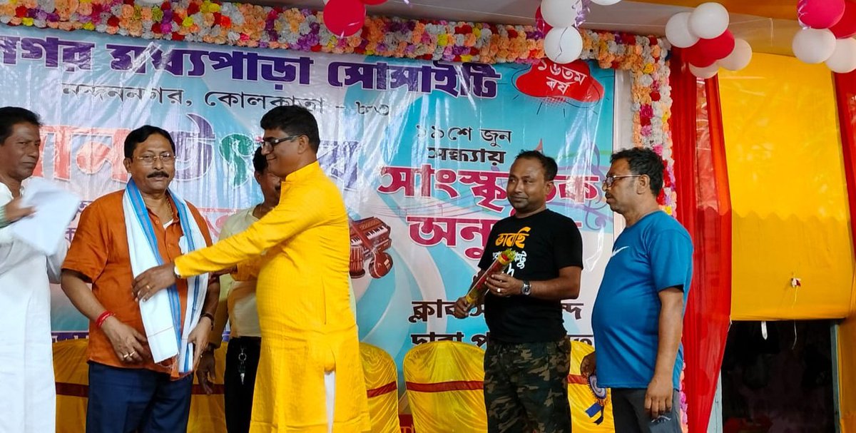TheGopalSaha's tweet photo. আজকের বিভিন্ন অনুষ্ঠানের কিছু সুন্দর মূহুর্ত 💚💚 https://t.co/k2HI2kjevz
